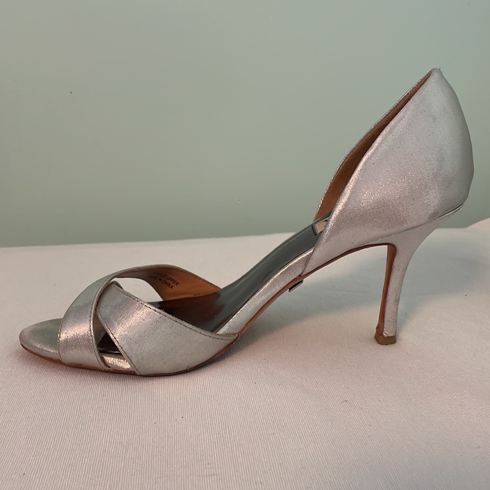 Badgley Mischka Silver Metallic Open-Toe Heel